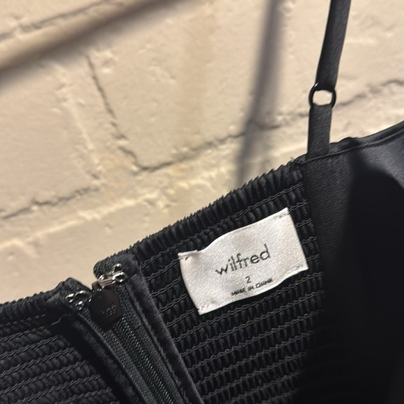 Wilfred Black Dress smocked back size 2 slit front polyester Aritzia - Picture 3 of 5